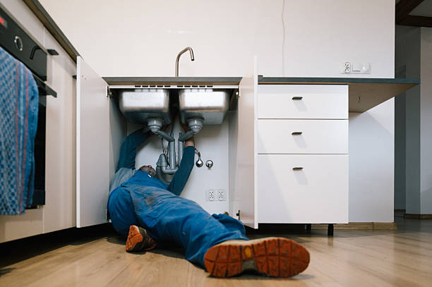 Professional Leak Detection technician working in Glen Campbell, PA
